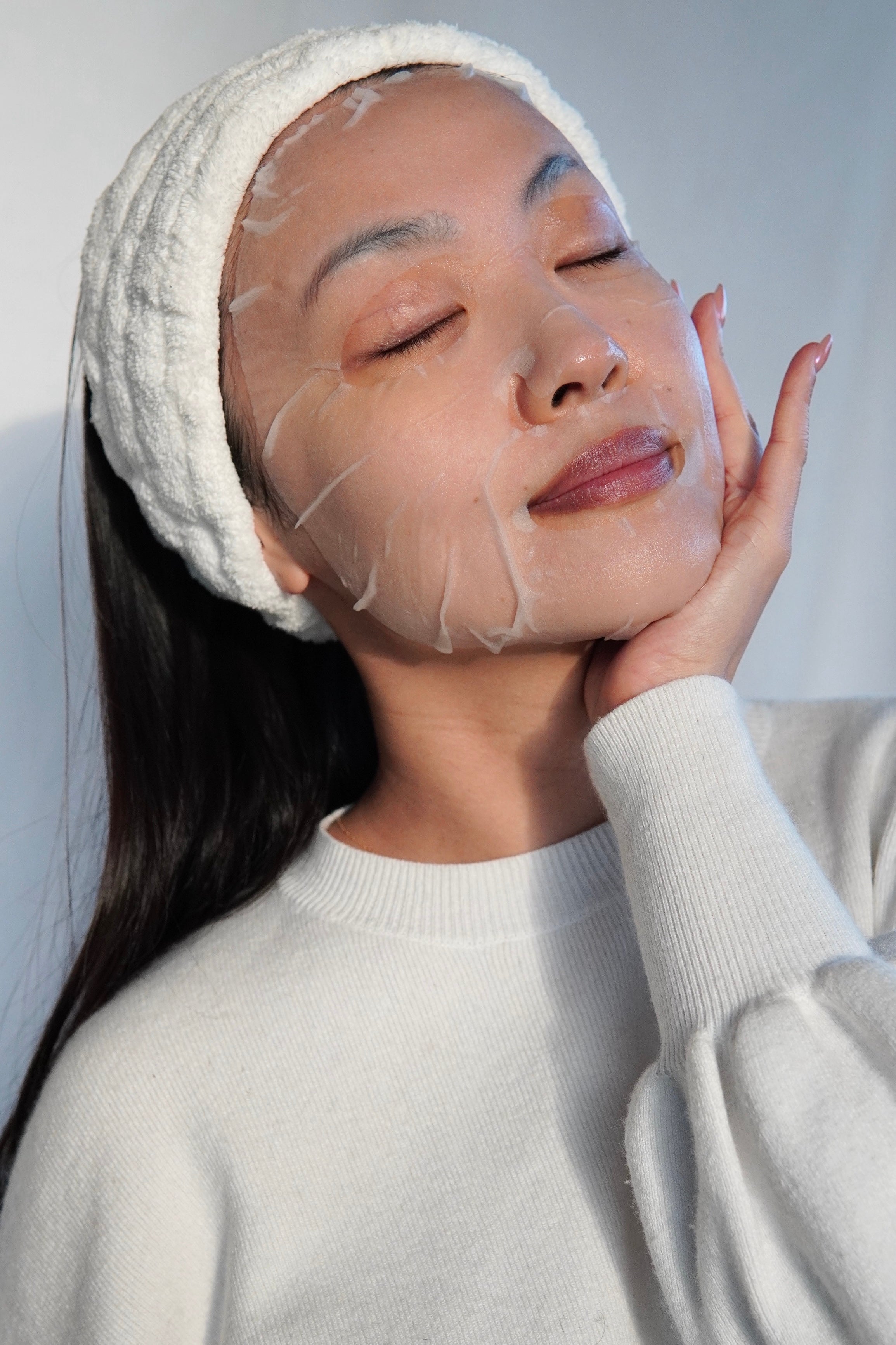 Woman Wearing LAPCOS Glutathione Face Mask